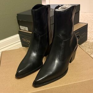 Able Black Heeled Leather Boots